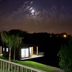 ファームステイ Quinta De Silharezes, Lda