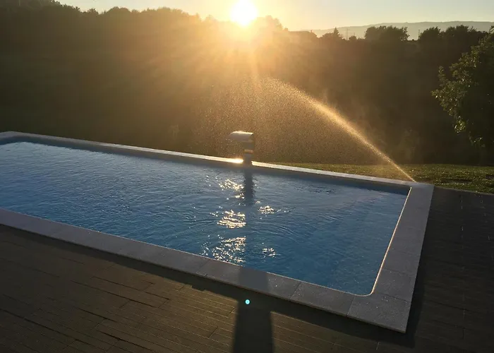 Quinta De Silharezes, Lda Farma