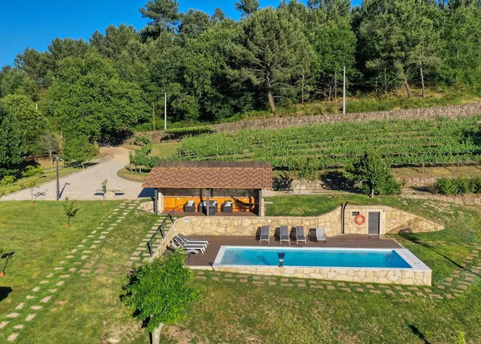 Quinta De Silharezes, Lda Farma *