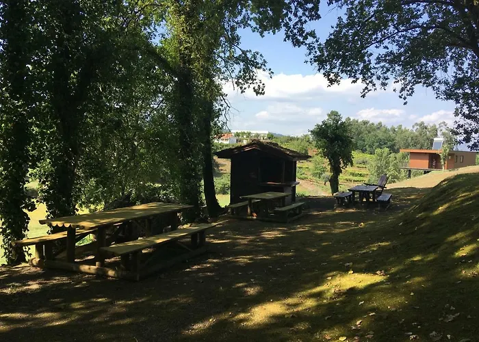 Quinta De Silharezes, Lda Farma Ponte da Barca
