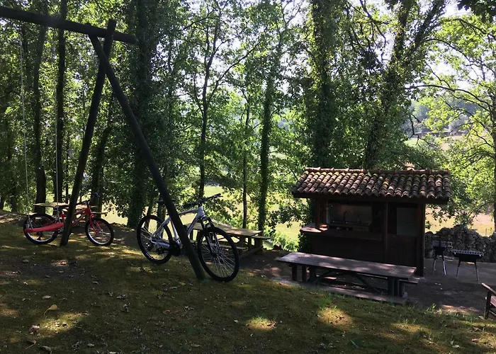 Quinta De Silharezes, Lda *